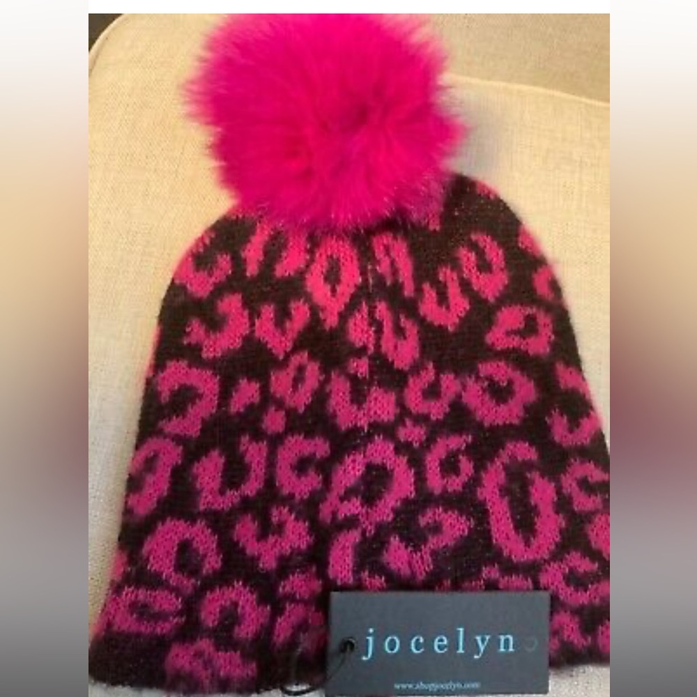 NWT Jocelyn real fur Pom Pom black & pink animal print hat